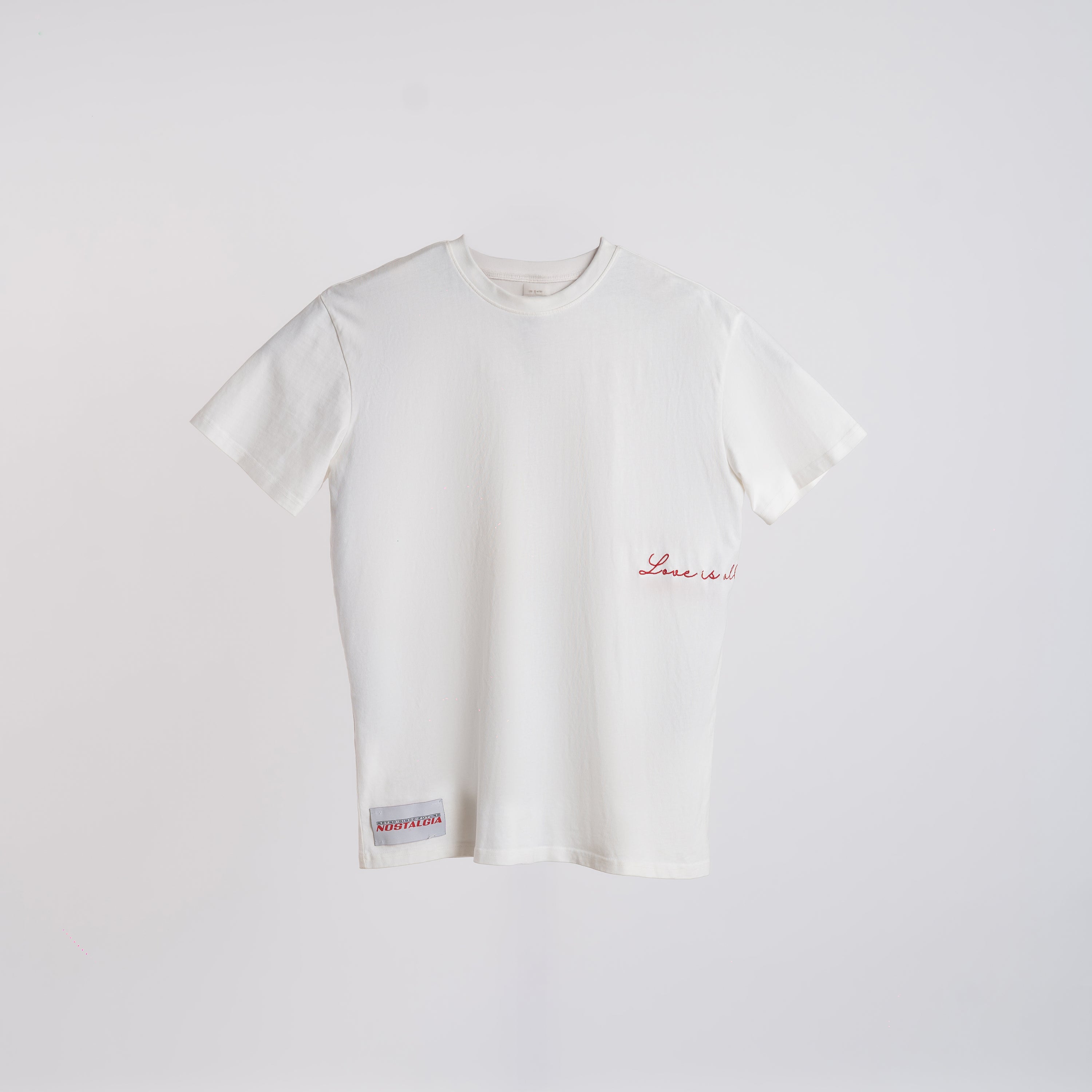 TRICOU LOVE IS ALL AROUND